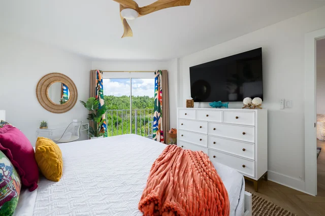 Bedroom image 1