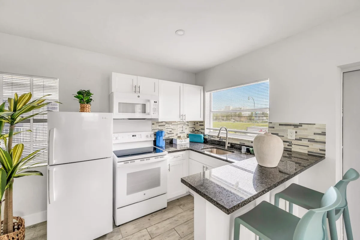 Hawksbill 201, Beach Studio, Heated Pool property photo 5