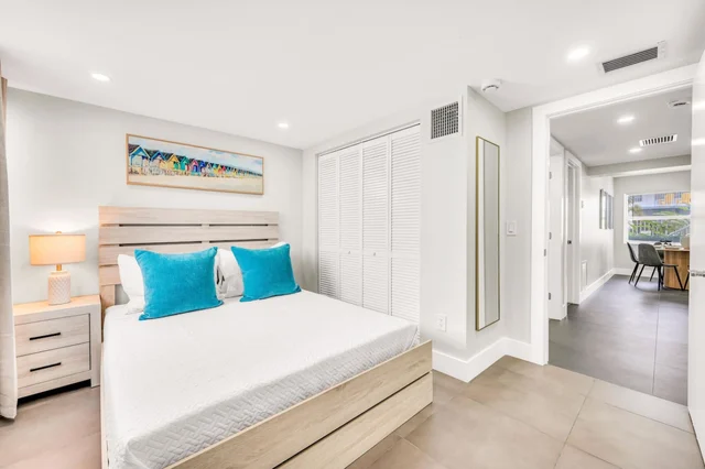 Bedroom 1 image 1