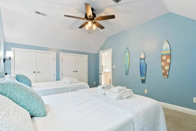 Bedroom 3 image 1