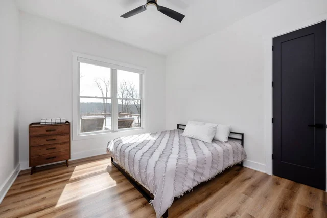 Bedroom 3 image 1