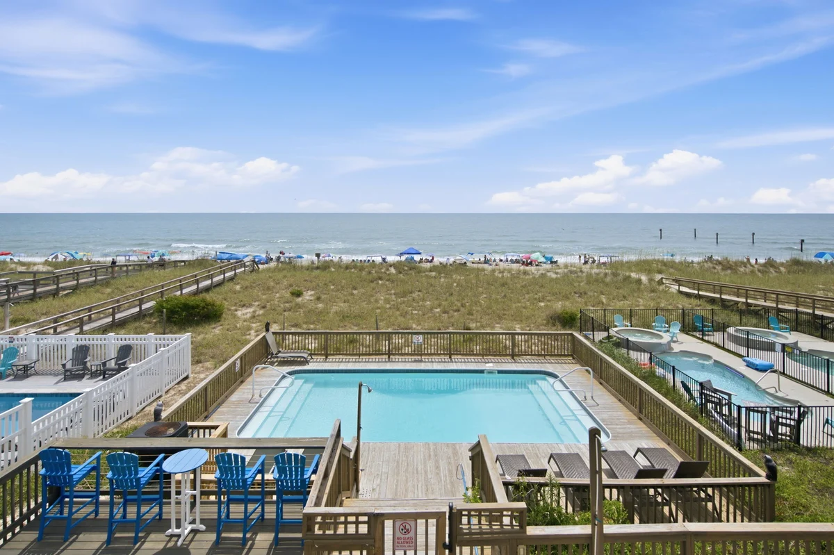 Kure Surf Shack, oceanfront with large pool and elevator property photo 2