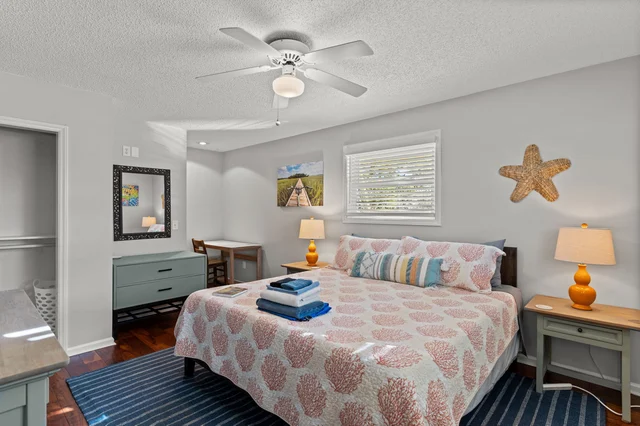Bedroom 3 image 1
