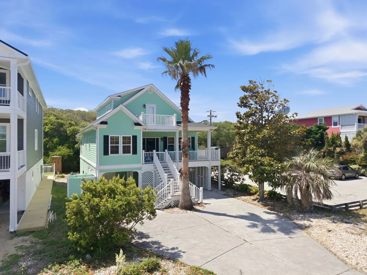 One More Day, Across the street from the beach property photo 1