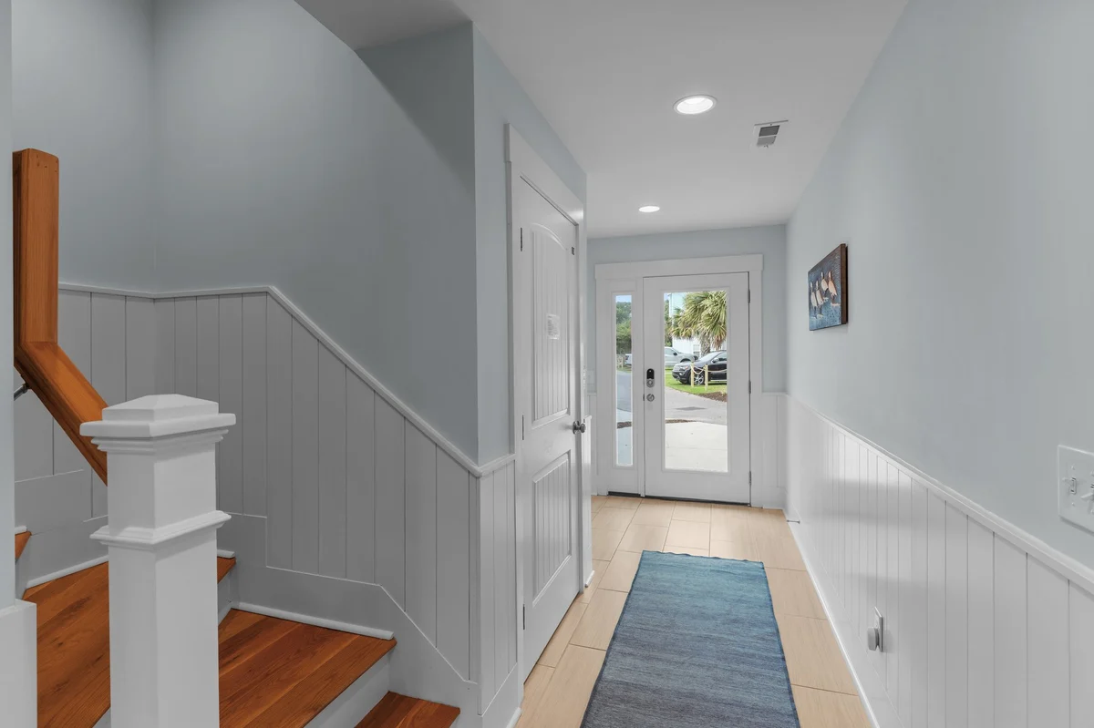 Sea Ya - Upscale ocean view home with elevator and dog friendly property photo 4