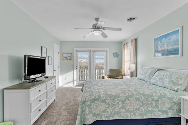 Bedroom 3 image 1