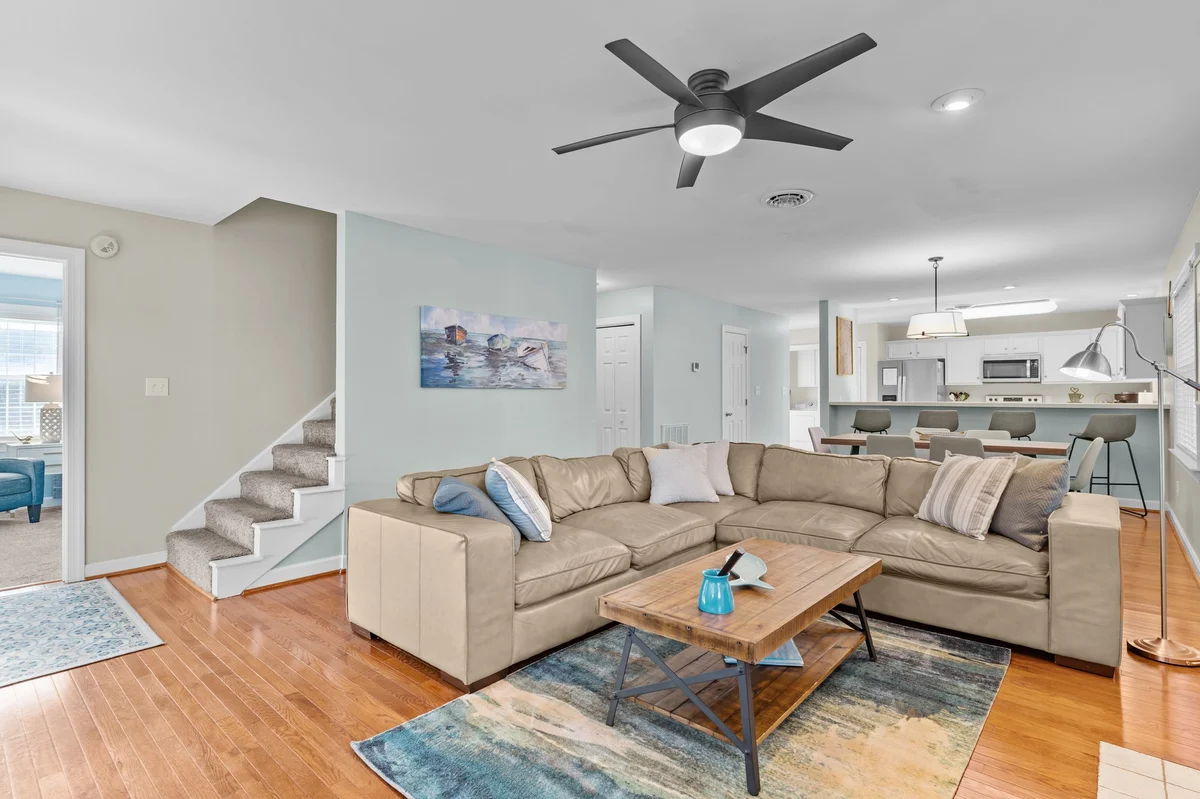 Breath of Heaven - spacious, quiet house across the street from the beach property photo 4