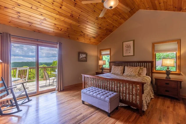 Bedroom image 1