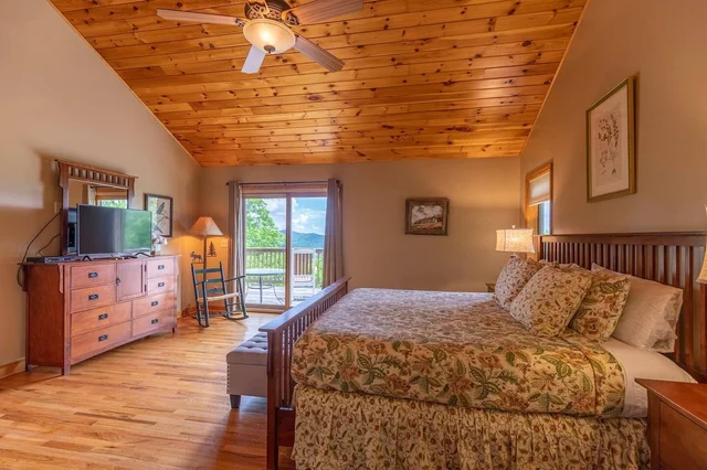 Bedroom image 1