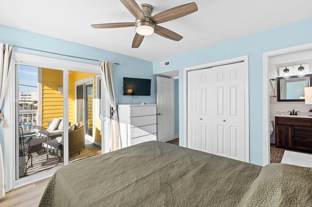 Bedroom image 1