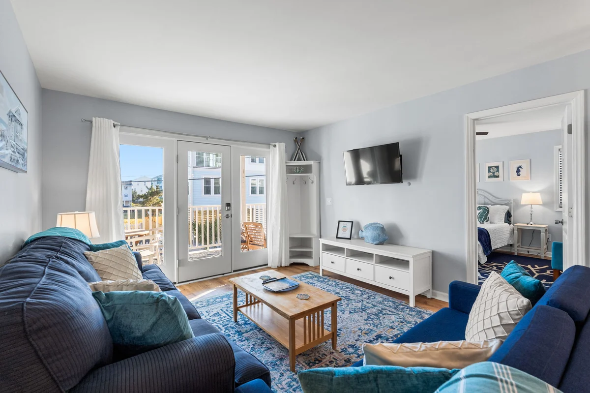 Oceanview Condo, Pool, Walk to CB Pier Villa property photo 3