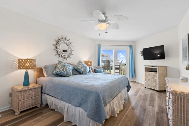 Bedroom image 1
