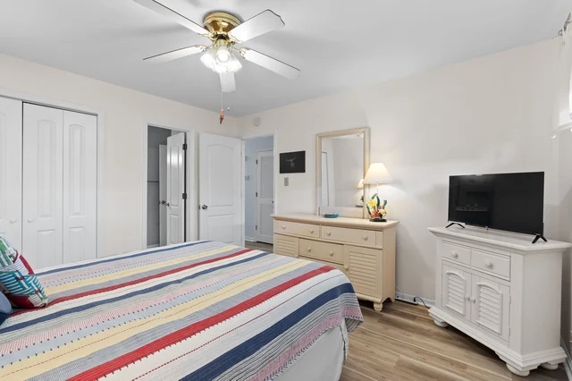 Bedroom image 1