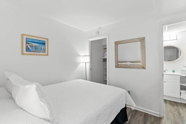 Bedroom image 1