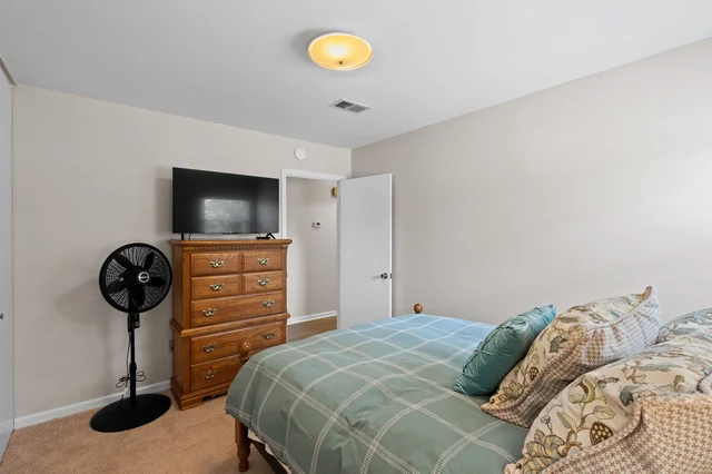 Bedroom image 1