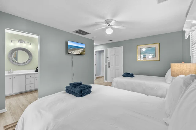 Bedroom image 1