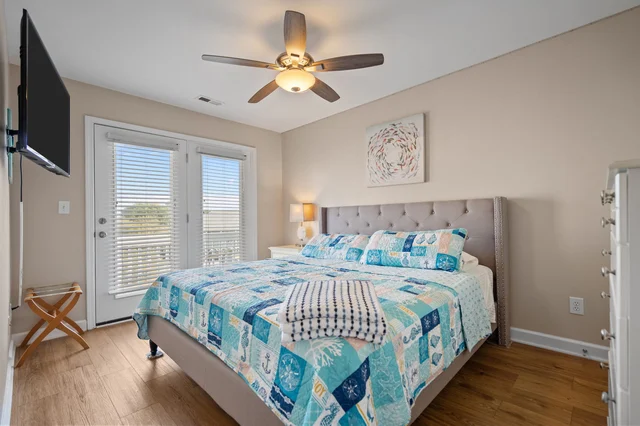Bedroom image 1