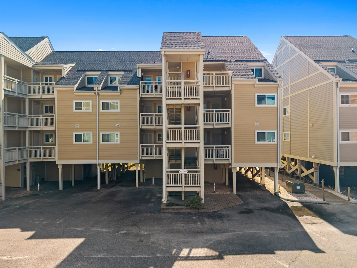 Oceanfront Condo, Oak Island Beach Villas + Pool property photo 3