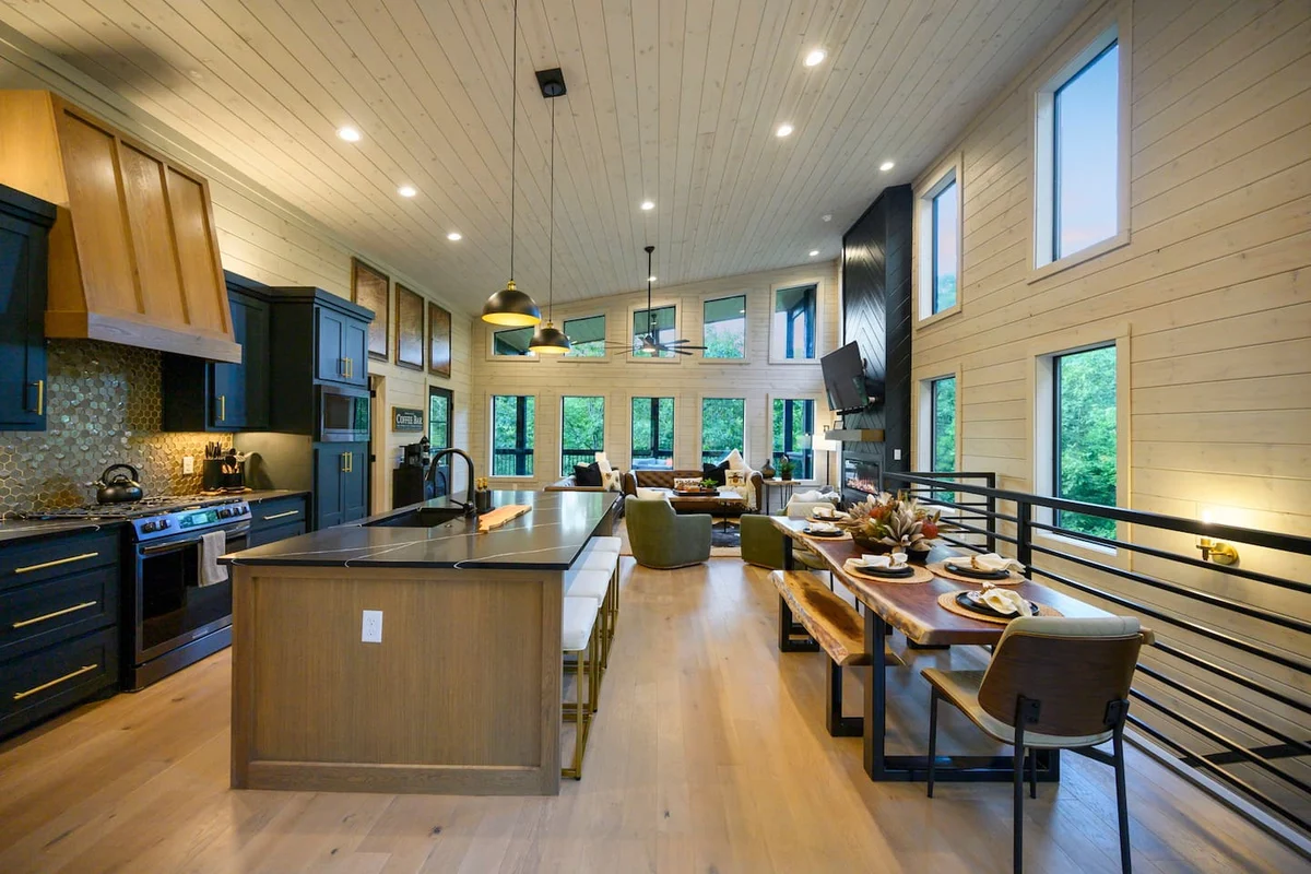 Honeycomb Hideout property photo 3