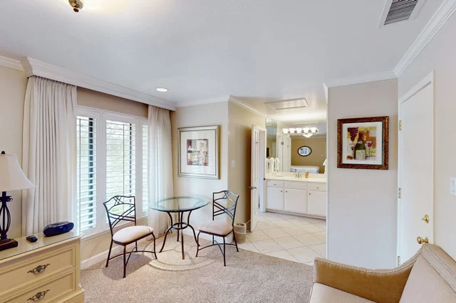 Bedroom image 1