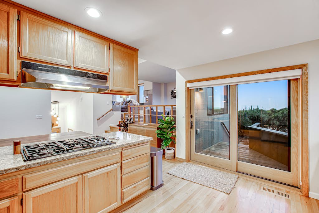 Latitude 38 - Bodega Bay Oceanview Home by Golf Course property photo 4