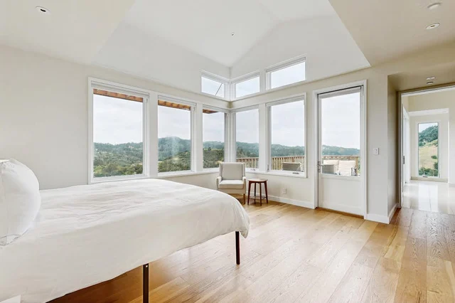 Bedroom image 1