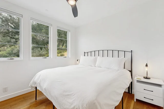 Bedroom image 1