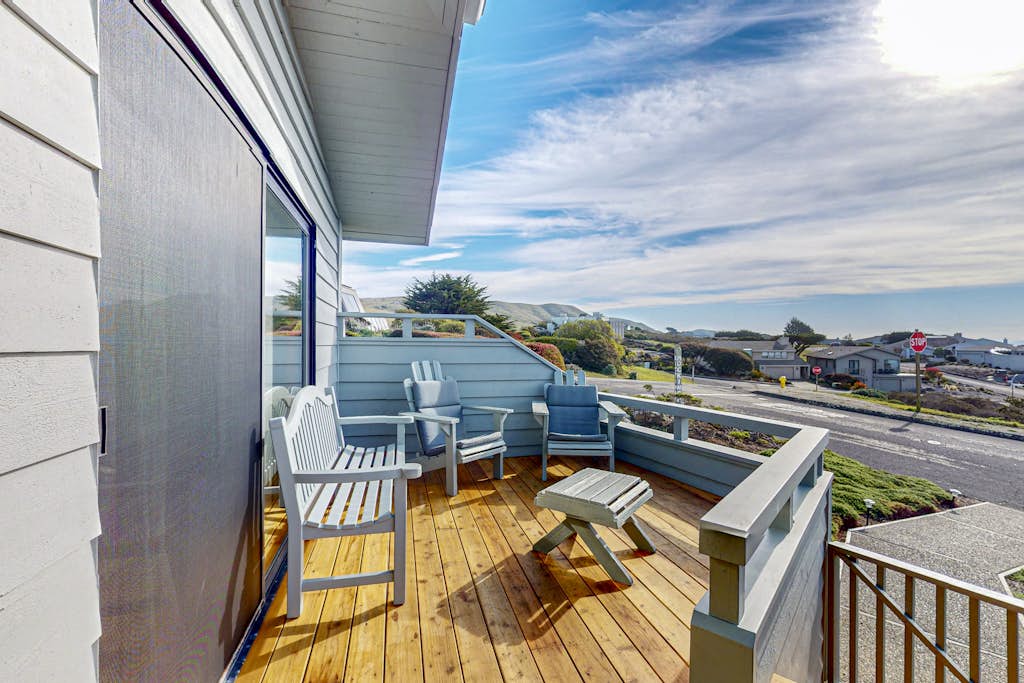 Pinnacle Heights - Panoramic Ocean Views from Bodega Bay Hilltop property photo 2