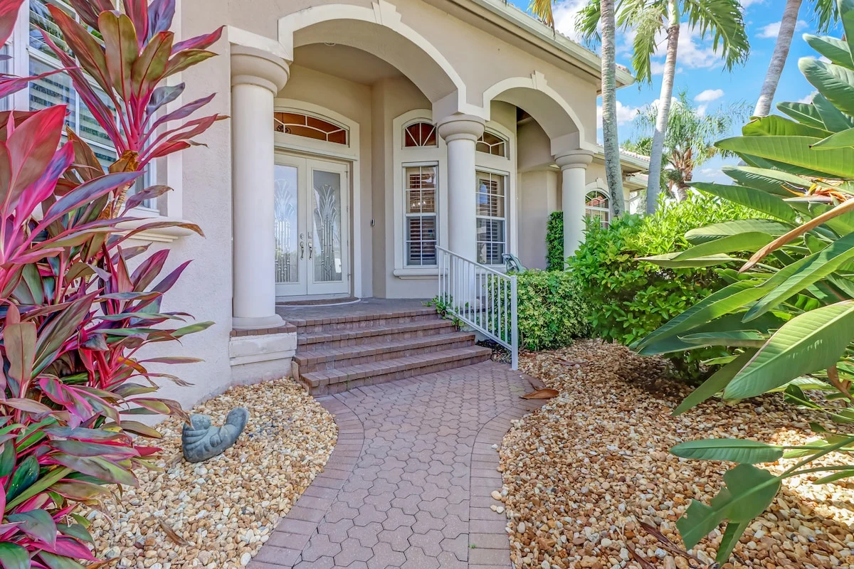 Welcome to Marco Dreaming property photo 2