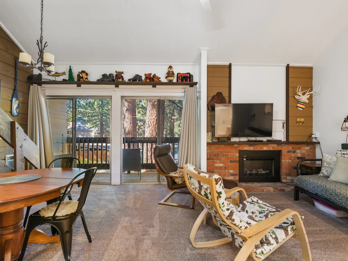 Mountain Shadows G15 Studio/Loft The Alpine Loft property photo 5