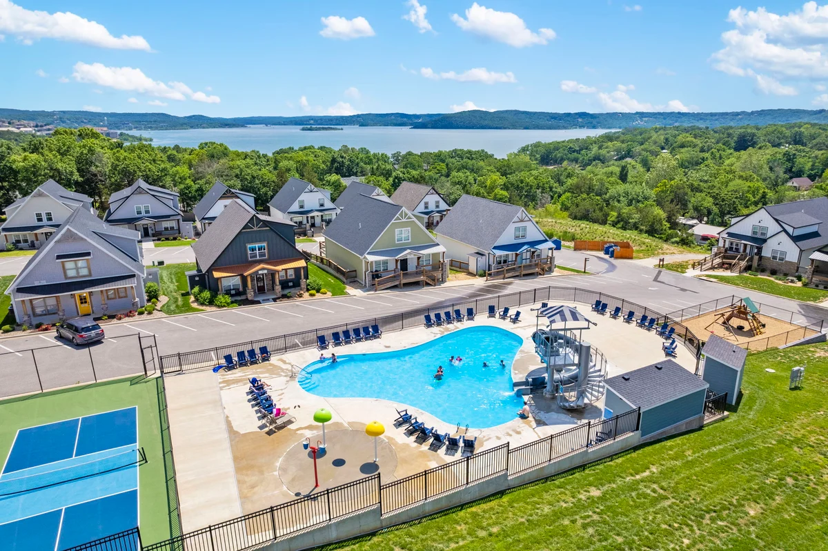 Branson Cove - Hunter's Hideout Lodge property photo 5