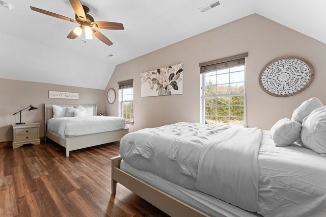 Main Level Bedroom 2 image 1