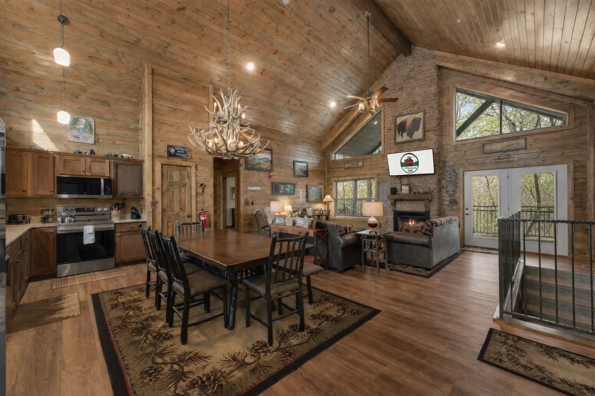 Newton Lake Lodge II property photo 3