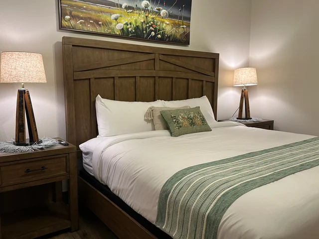 Downstairs Bunkbed Room 3 image 1