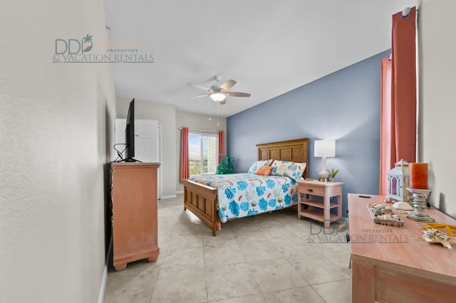 Bedroom 1 image 1