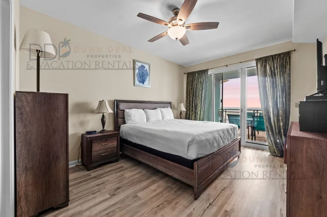 Bedroom 1 image 1