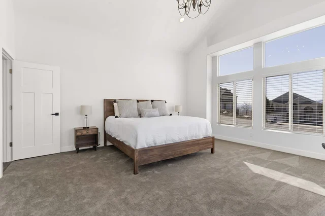 Bedroom image 1