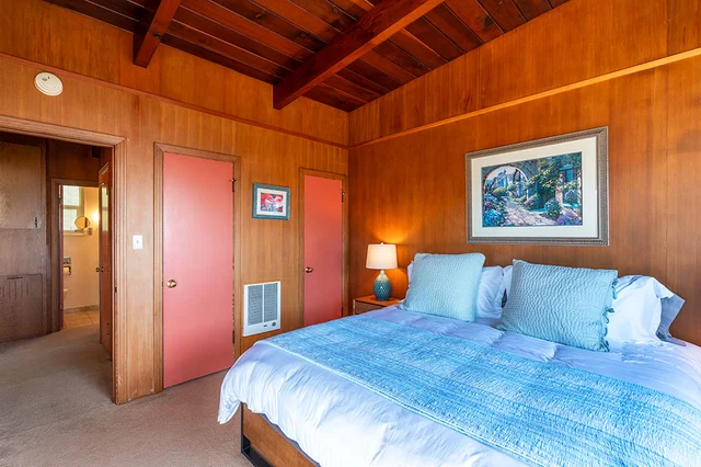 Bedroom 1 image 1
